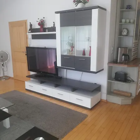 Mit Terrasse 비트그하임-비징엔