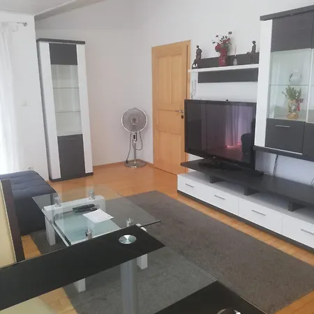 Mit Terrasse 비트그하임-비징엔